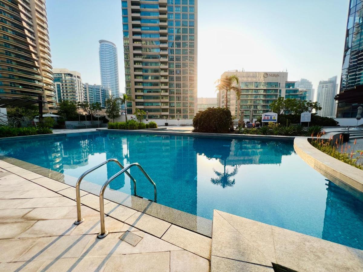 Vacay Lettings - Silverene - Next To Marina Mall With Amazing Marina View