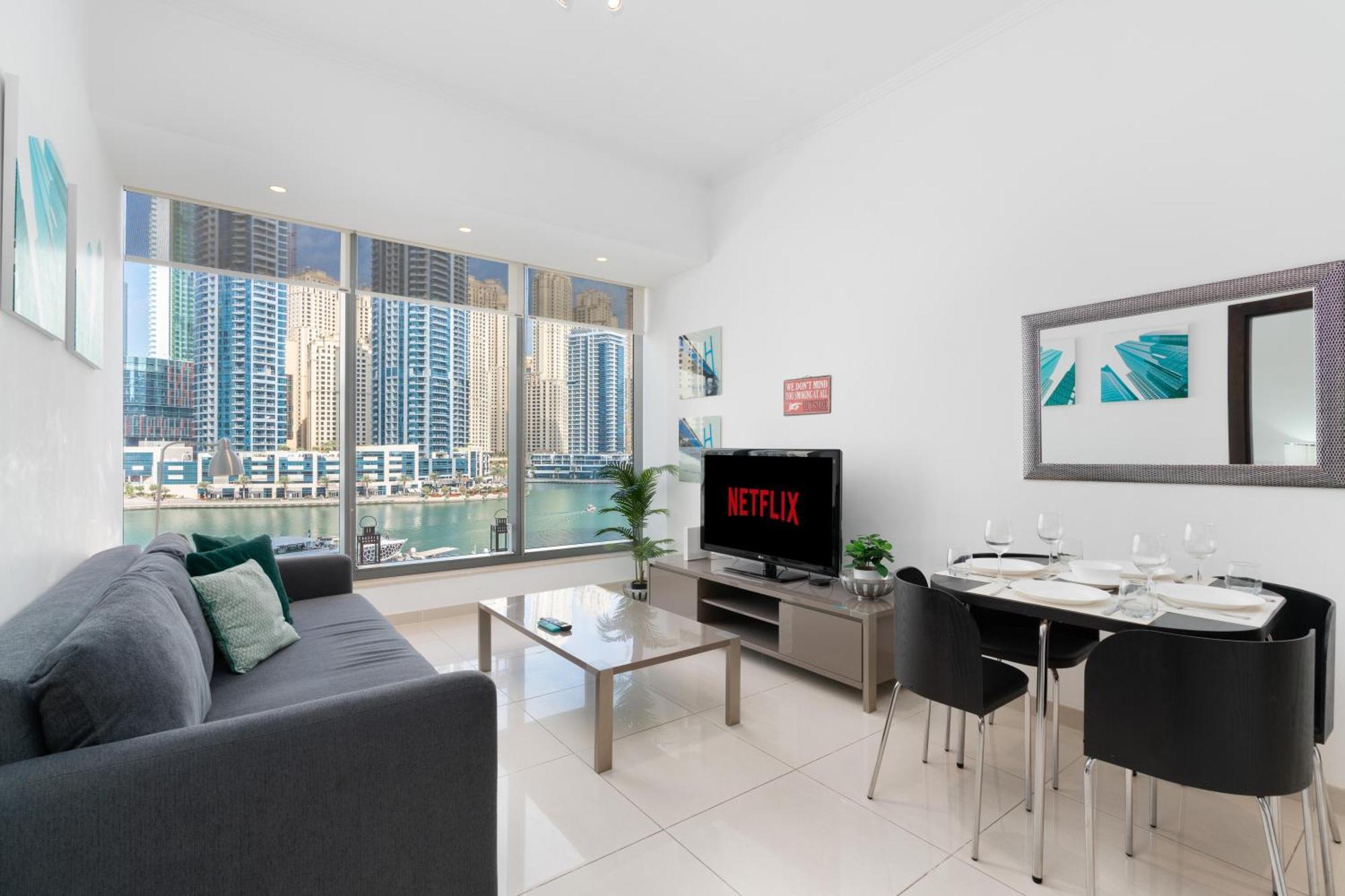 Holiday home Vacay Lettings - Silverene - Next To Marina Mall With Amazing Marina View *